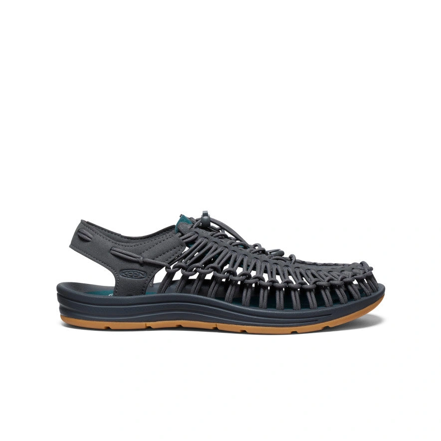 UNEEK x Only NY: Der ultimative All-Gender Sneaker. Nur für dich. Einzigartig, cool, einfach unschlagbar.